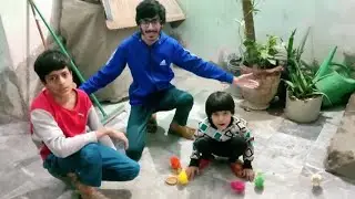 Chota Bhai Bhi Chuzay Le Aya 😲