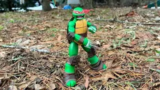 TMNT 2012 NECA RAPHAEL REVIEW! ALSO CHRISTMAS IS LOW-KEY TOMORROW 