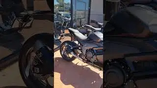 Triumph Daytona 660 akrapovic exhaust