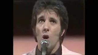 The Flying Pickets Who's That Girl