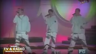 911 performs 