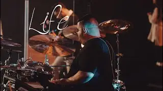 &ldquo;Life&rdquo; feat. The House Worship // Sergio Acedo