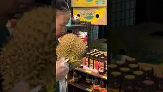 #bali #bali #indonesia #melon #durian #durianindonesia #food #fruit #indonesia #ubud #durian #wat...