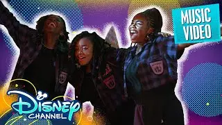 We-B-Girlz vs 2-Cute-4-U in the Golden Skate Competition 🏆 | Saturdays | @disneychannelanimation