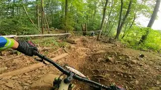 Powder Ridge Maxxis ESC DH practice run