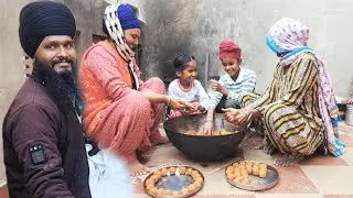 ਅੱਜ ਬਣਾਈਆਂ ਮੇਥੇ ਦੀਆਂ ਪਿੰਨੀਆਂ 🤤 ਬਹੁਤ ਸਵਾਦ ਬਣੀਆ 😋 ਪਿੰਨੀਆਂ ਕਿਵੇਂ ਬਣਦੀਆਂ ਹਨ ? @Sarbjeetsinghvlog 
