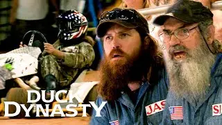 Willie's RIVAL Challenges Him to a Lawn Mower Race (Season 2) | Duck Dynasty