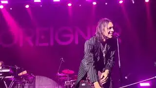 Foreigner - Waiting for a Girl Like You -Live São Paulo 2025