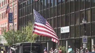 'It feels incredible': Memorial Day parade in Bangor honors fallen service members