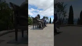 Ялтинская конференция и назойливые туристы  #crimea #ялта #ливадия #shorts #short