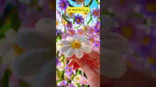 👉 WAIT 😍 These Fuzzy Daisy Flowers Are Handmade?! Pipe Cleaner Flower DIY ✨ #Shorts
