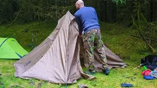 Back To Basics In The Smokey Hut - Wild Camp - Review - Bushcraft