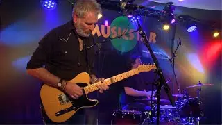 Don Gallardo & Band -  Banks Of The Mississippi