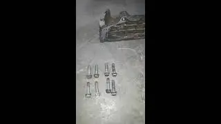 5.7 Hemi Как снять масляный поддон