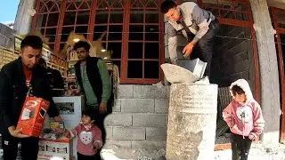 Love Pia and her daughter in a building project | Buying electrical appliances