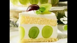 Muscat and Grape Cake