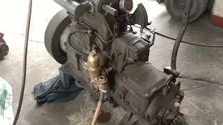Động cơ Yanmar 2tg giá 15 triệu bao ship liên hệ sdt 039 581 4915