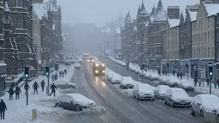🌨️ Aberdeen, UK Hit by Extreme Snowstorm as Roads Close, Flights Halt and Schools Shut Down