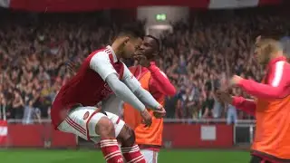 FIFA 23 - Jesus celebrates winning goal with invisible manager