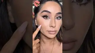 Makeup hack by @FROARTISTRY #shortvideo #shorts #hack #makeuphacks