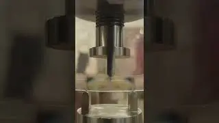 Stunning photoelastic effect during 3-point bending test! #engineering #science #shorts