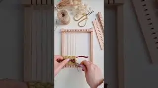 How to add texture on your wall hanging #macrametutorial #macrame #weaving