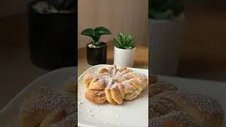 Bun shaping #homebaking #baking #bunshaping #bunshapes #bundesign