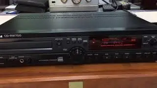 Nghịch l&yacute; l&agrave; đ&acirc;y, cd ki&ecirc;m giải m&atilde; 23bit....  . Tiếng d&agrave;y l&agrave; vậy, hay l&agrave; vậy....m&agrave; gi&aacute; mỏng dzờn &agrave; !!