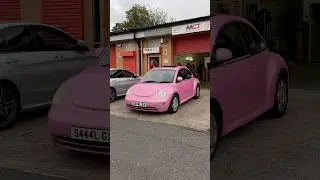 VOLKSWAGEN BETTLE - METALLIC PINK WRAP - FULL WRAP - CAR WRAPS UK - #fullwrap #pinkwrap #barbie #vw