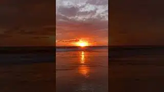 Sunset atau sunrise ? Kamu team yang mana nih ?