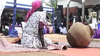 MULILWANA KATONO ALEMESE OMUKOLO OKUGENDA MUMASO LWABUTAMUYITA