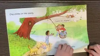 The rope swing Oxford Story Tree BLUE Level 2 Biff Chip Kipper Floppy the dog