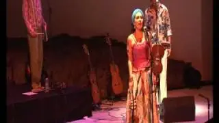Renata Rosa marcha do donzel teatre de la ville.wmv