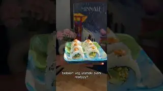 Veg Uramaki Sushi Recipe 🤤🍣#food #recipe #sushi #vegetarian #shorts #foodie #japan #youtubeshorts
