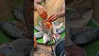 Fresh Catch on Banana Leaf &mdash; Village Fish Fry Begins 🔥