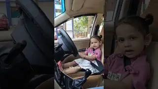 आदू चालवते कार आई घाबरली 😱 #aduchevideo #marathi #shorts #viral #ytshorts @aduchevideo