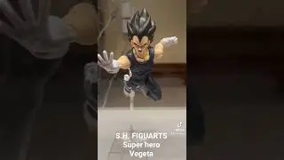 Posing S.h. Figuarts super hero Vegeta
