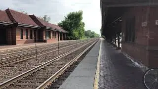 Amtrak California Zephyr #6 Meets Outbound Metra 189 Express at Riverside IL