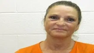 Prisoner Who Escaped Arkansas Prison Still at Large but His Mom Was Arrested