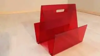 Portariviste Design Moderno in Plexiglas Rosso di YELLOO