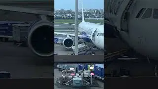#mumbai #music #airport #airoplane #reels #viral #ytshorts #viralshorts #trending #trendingshorts