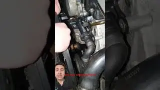 How to easily replace a fan clutch #mechanics #cars #workshop