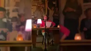 POETRY: Das erlebt eine Hebamme auf einer Party!