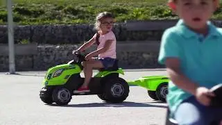 Tractor Pedales Farmer Verde XL Simba Smoby