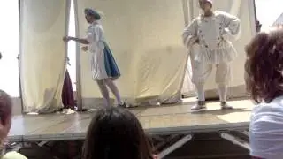 Arlequin y Pedrolino grageas.MPG