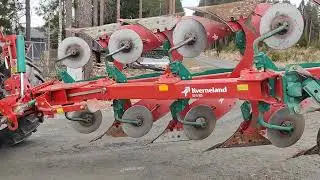 Kverneland EM 85 k&auml;&auml;nt&ouml;aurat 4-siipiset