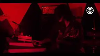 RED ROCKET 7 - DeadPan Gazes. Live Session &agrave; La Cartonnerie, Reims