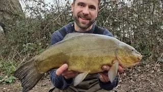 EARLY SEASON TENCH UK - Worm kebab