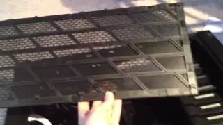 How to release the 900D case top
