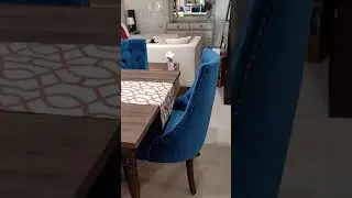 trade dining table with 6 Chairs